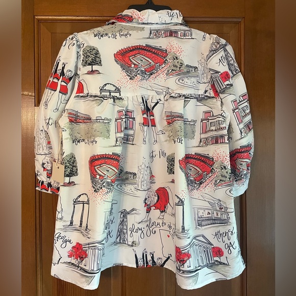 NWT Georgia Bulldogs Women’s Top Size Small - Picture 2 of 3